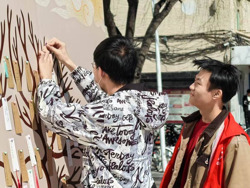 7e54e55629b8f2c88600cb96a1c59c7